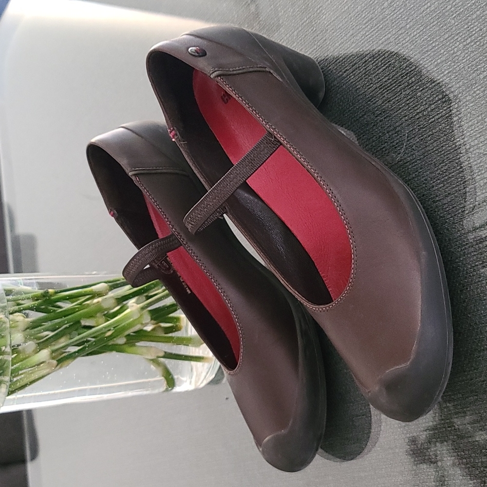 Camper Edrina Brown Leather Mary Janes Jane Rubber Heels Pumps 40 10
